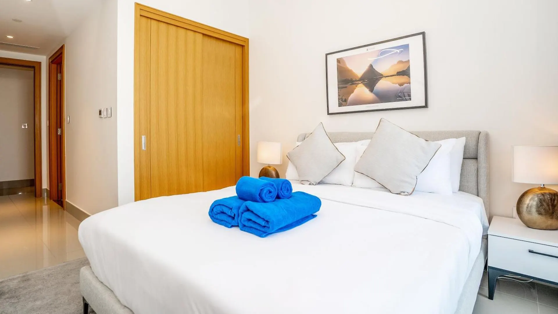 New Arabian Opera Grand Downtown Apartment Dubai United Arab Emirates