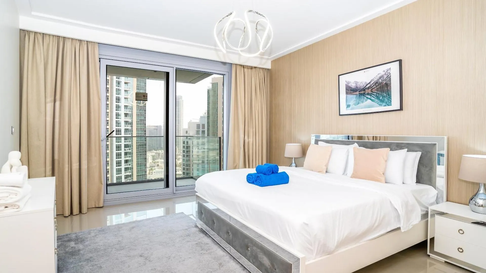 New Arabian Opera Grand Downtown Apartment Dubai
