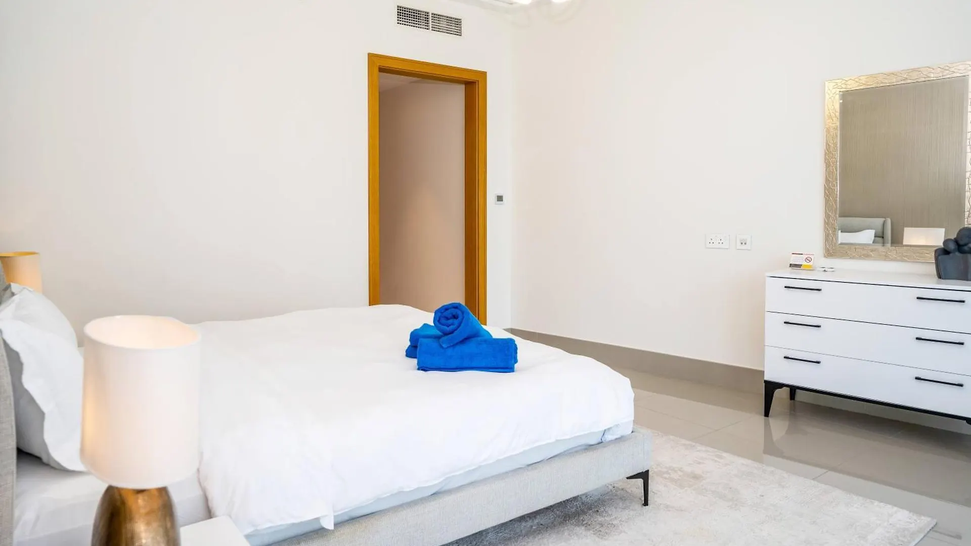 New Arabian Opera Grand Downtown Apartment Dubai