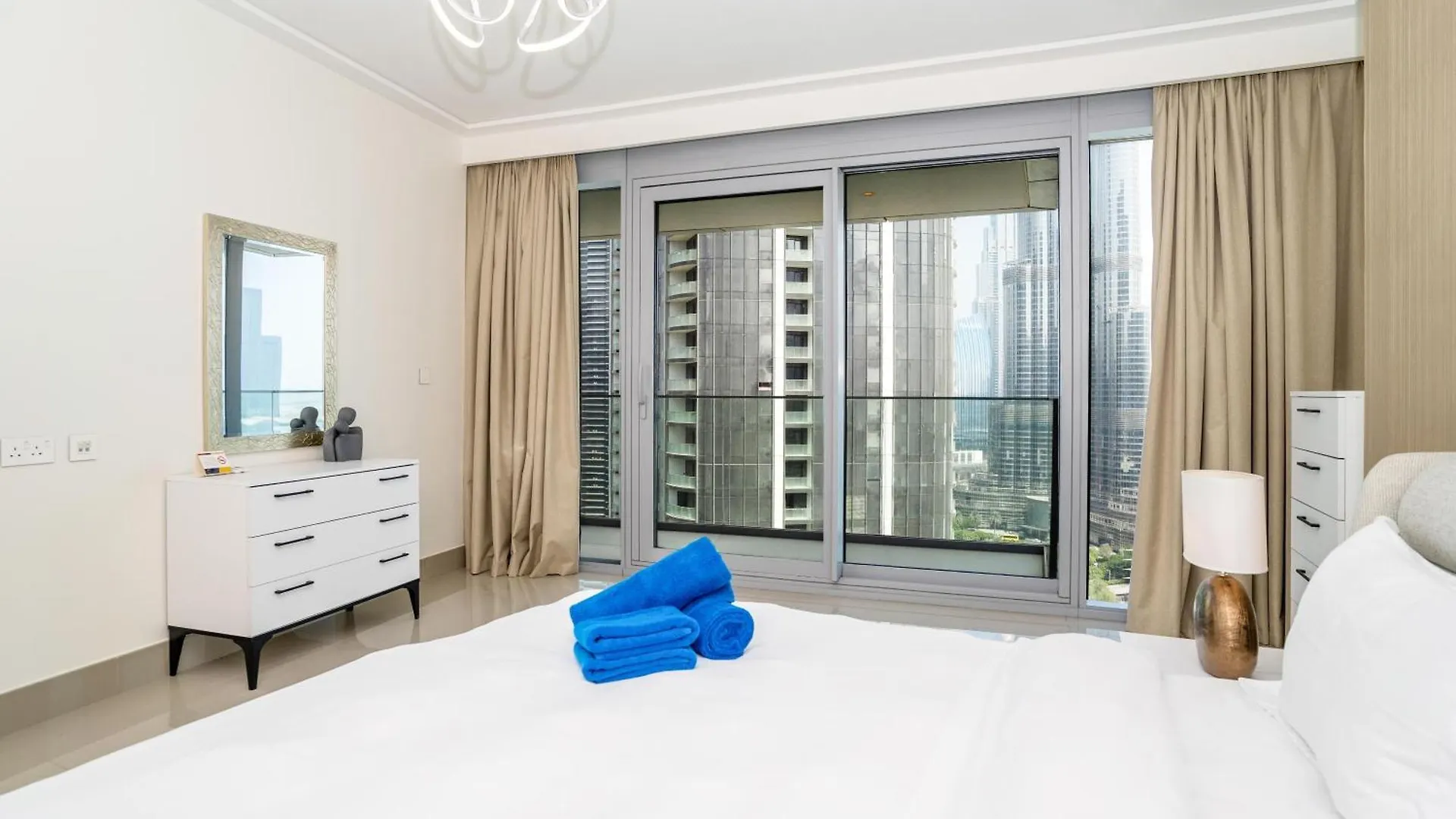 New Arabian Opera Grand Downtown Apartment Dubai