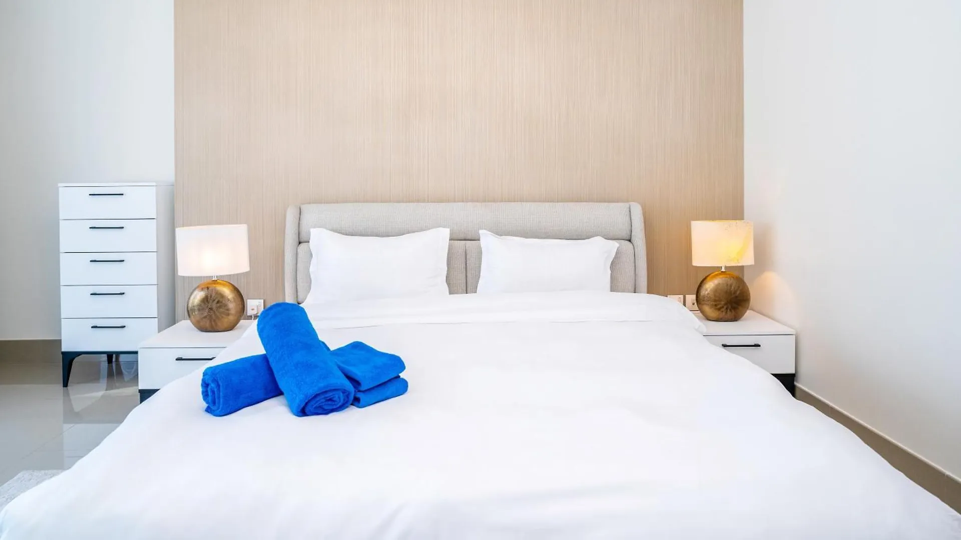 New Arabian Opera Grand Downtown Apartment Dubai