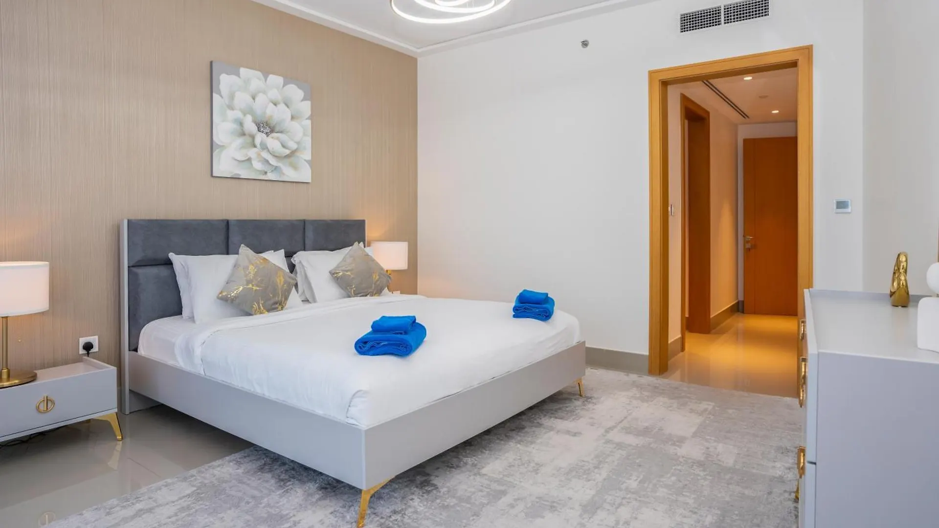 New Arabian Opera Grand Downtown Apartment Dubai