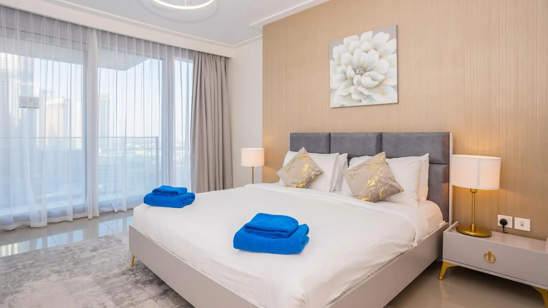 New Arabian Opera Grand Downtown Apartment Dubai