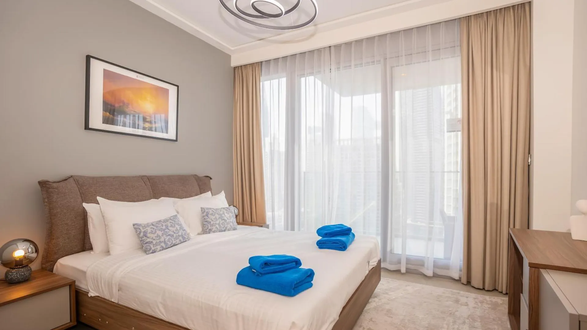 New Arabian Opera Grand Downtown Apartment Dubai United Arab Emirates